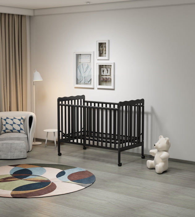 Crib 3 In 1 Convertible, Made Of Sustainable Pinewood, Non Toxic Finish, Comes With Locking Wheels, Wooden Nursery Furniture