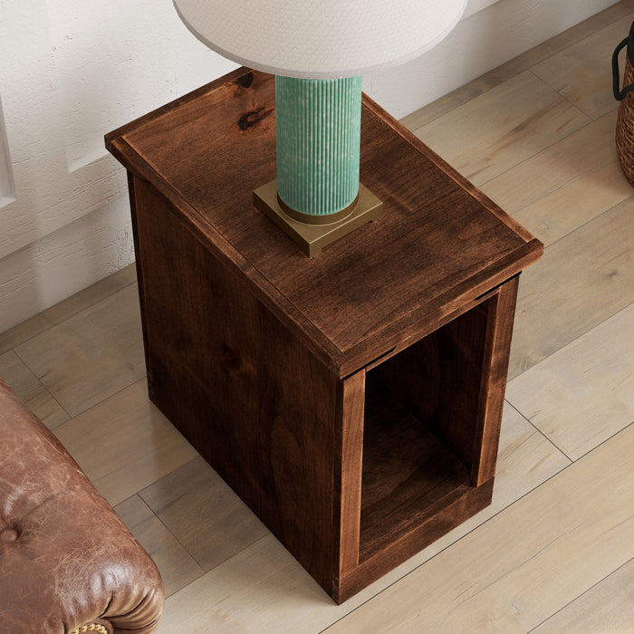 Farmhouse - 14" Chairside Table