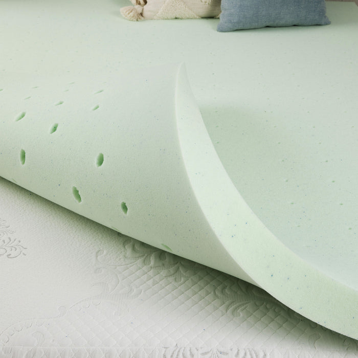 Bridgevine Home - 2" Short Queen Size Cool Gel Memory Foam Mattress Topper - Green