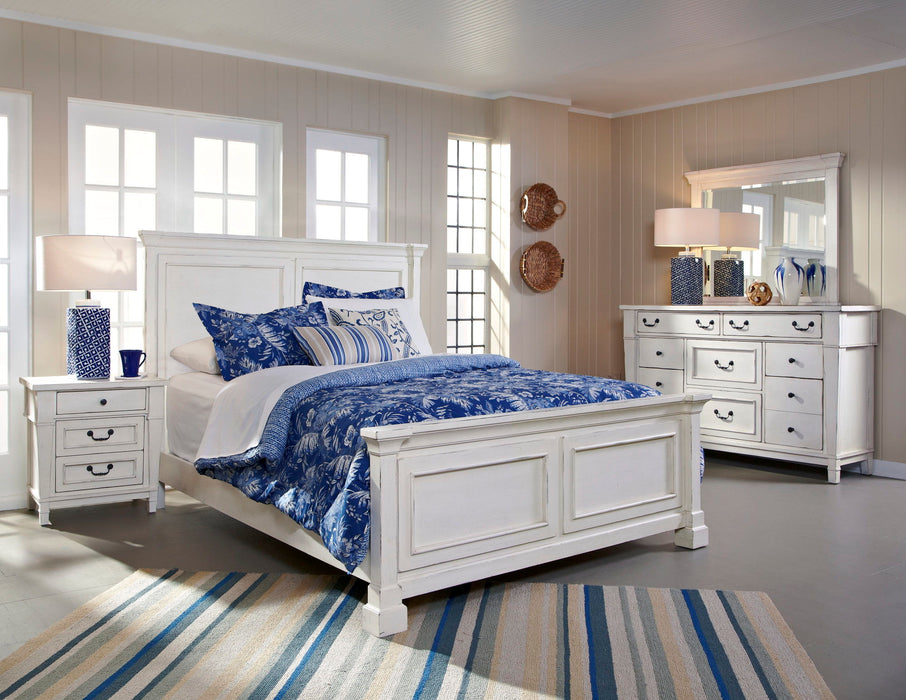 Queen Coastal Panel Bed - White