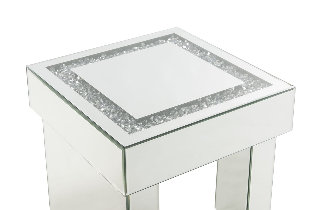 Noralie - Mirrored Faux Diamonds Square End Table - Silver